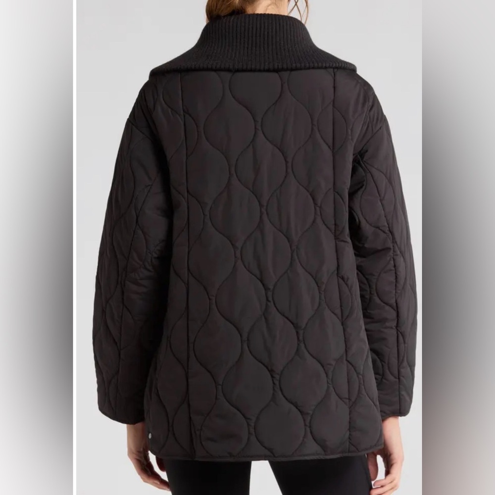 Zella Black Quilted Puffer Jacket with Knit Collar - Picture 3 of 7
